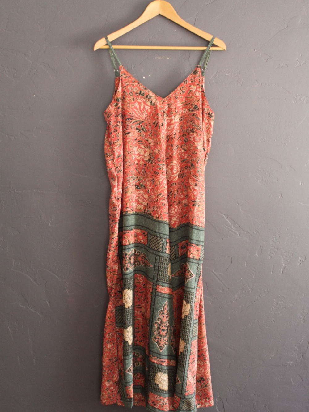 KARMA HIGHWAY Vintage Coral Pink Paisley Scarf Print Viscose Jumpsuit